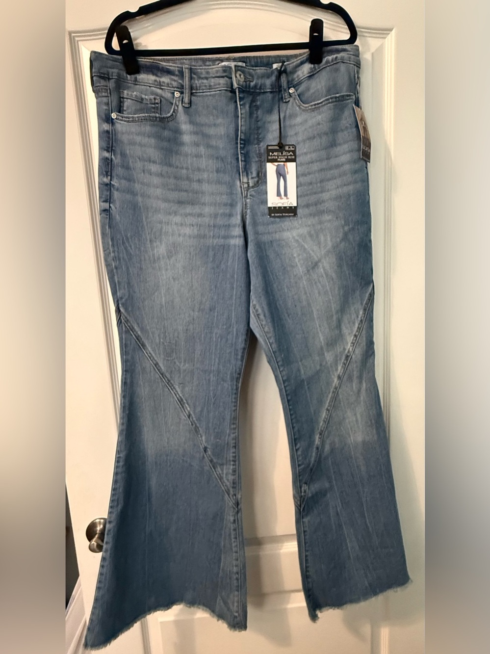 sofia by sofia vergara Melissa light blue flared jeans
